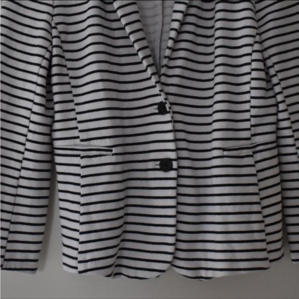 Old Navy Medium striped stretch sweater blazer